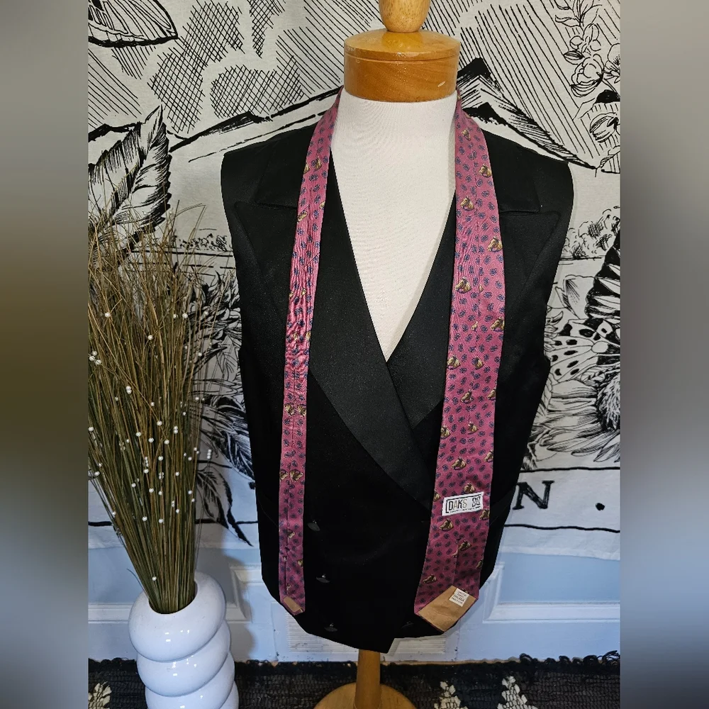 Vintage Daks 100% Silk Horse Tie With Horse Tie Clip